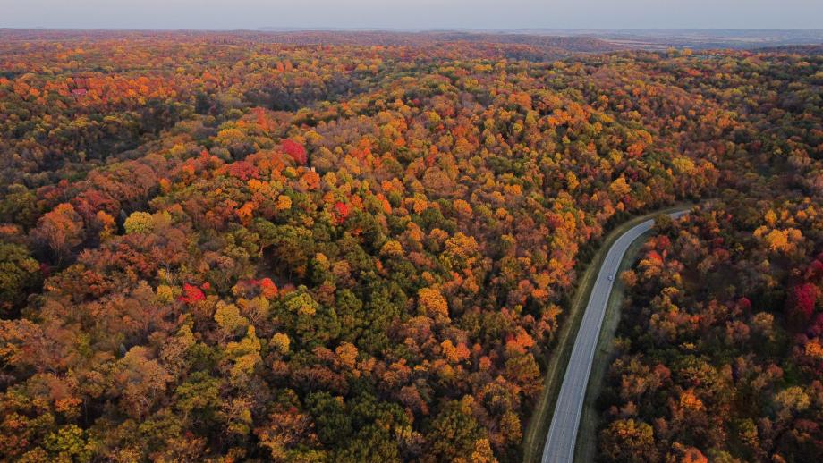 La Great River Road vista dall’alto Visita l'aerea della Great River Road