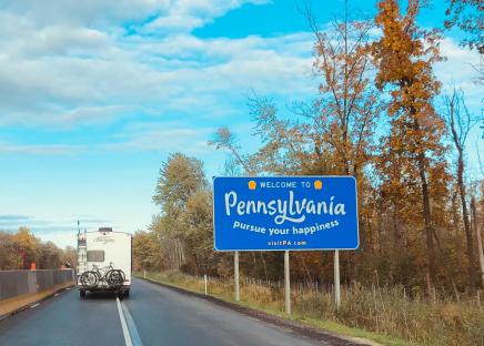 Benvenuti in Pennsylvania Schild sull'autostrada